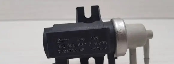 Audi A6 S6 C5 4B Turbo solenoid valve 8D0906627B 99T244 72190345