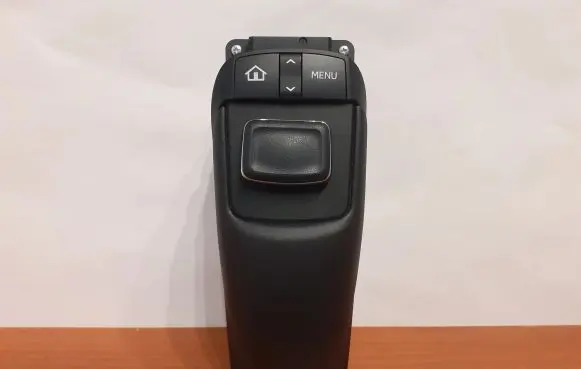 Lexus RX 330 - 350 - 400H Head unit multimedia control 2372400570 8478048130C0