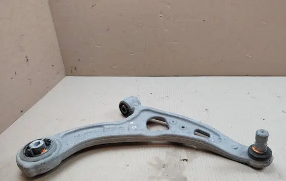 Ford Mustang Mach-E Rear upper control arm/wishbone LJ9C3A423