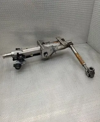 Volkswagen Tiguan Steering wheel axle 5Q1419512H