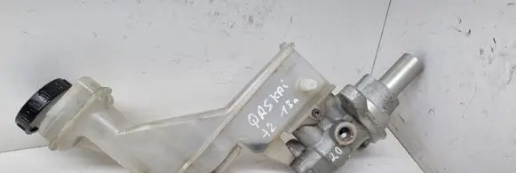 Nissan Juke I F15 Master brake cylinder 32070564