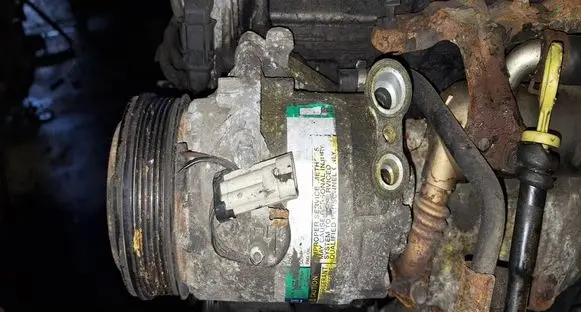 Opel Astra H Air conditioning (A/C) compressor (pump) 