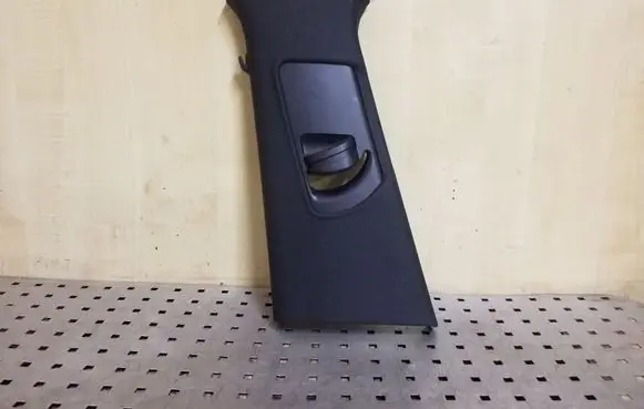 (B) pillar trim (top)