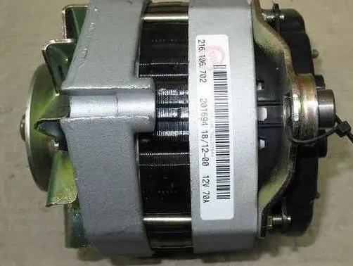 Peugeot 205 Generator/alternator 216106702I