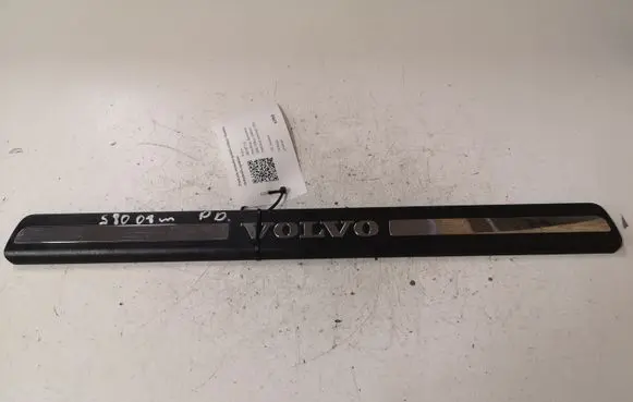 Volvo S80 Front sill trim cover 8659960