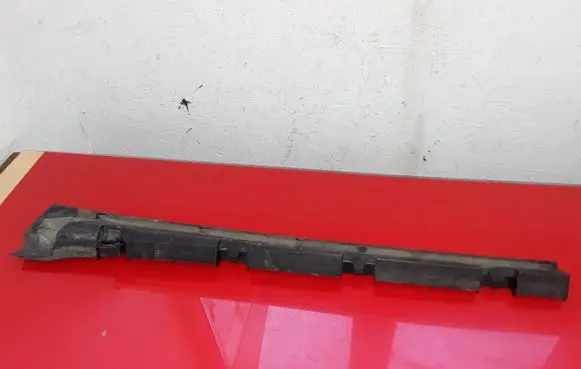 Mercedes-Benz ML W164 Sill supporting ledge A1646981427