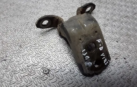 Nissan Navara D40 Front door upper hinge