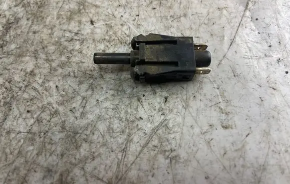 Mercedes-Benz E W210 Hand parking brake sensor 