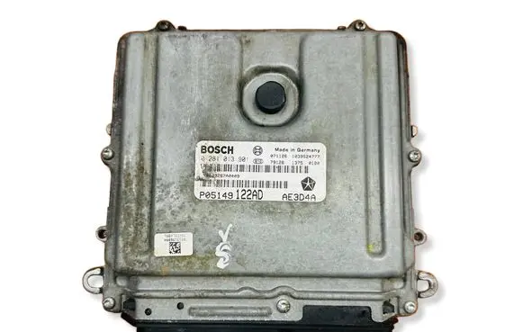 Chrysler 300 - 300C Engine control unit/module AE3D4A 0281013901810 P05149122AD