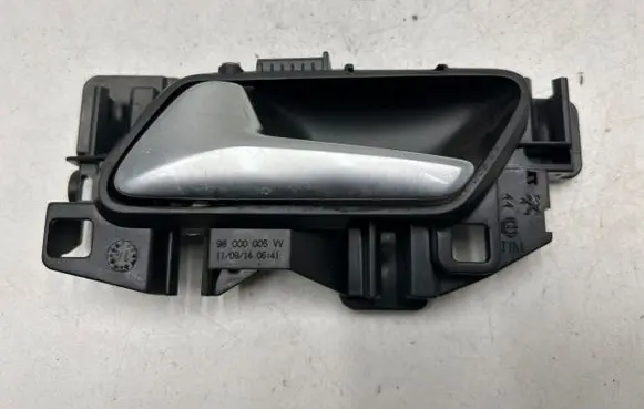 Peugeot 308 Front door interior handle 25527W01 311309 311339