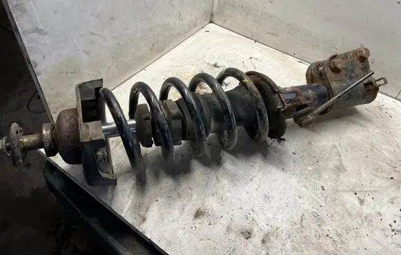 Renault Trafic II (X83) Front shock absorber with coil spring 3351G