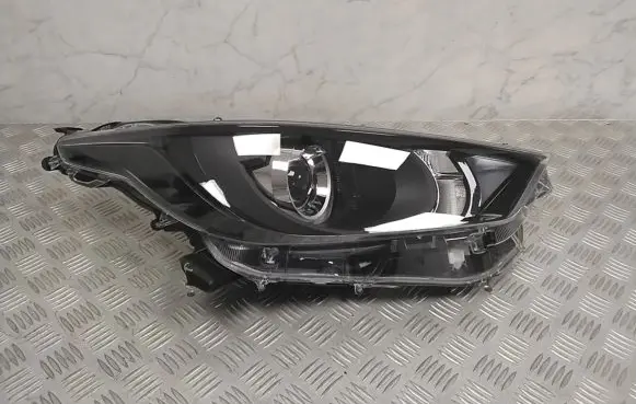 Toyota Yaris XP210 Headlight/headlamp