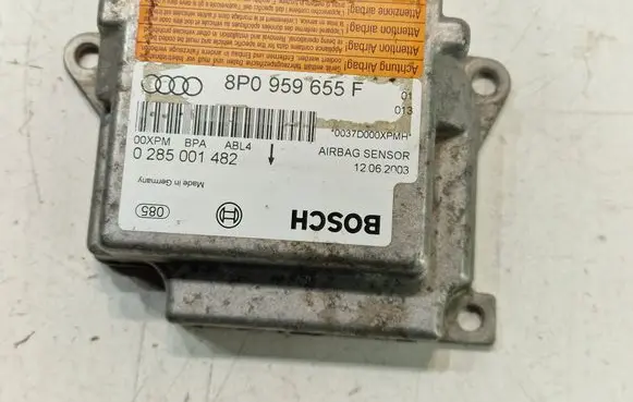 Audi A3 S3 A3 Sportback 8P Airbag control unit/module 8P0959655F 0285001482