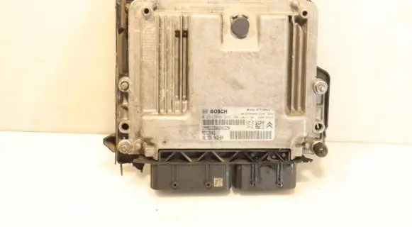 Opel Combo E Engine control unit/module ECU 0281035365