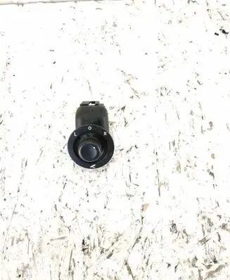Jeep Grand Cherokee (WK) Wing mirror switch 04602789AA 0738A