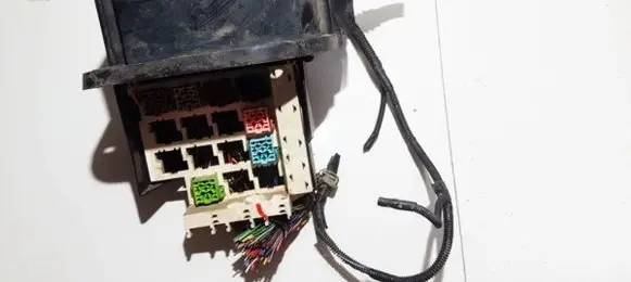 Volvo S70 V70 V70 XC Fuse box set 9162163