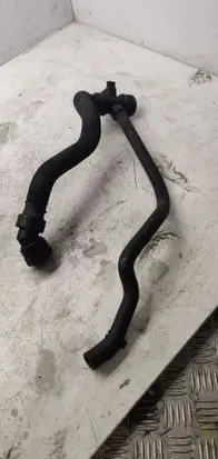 Engine coolant pipe/hose