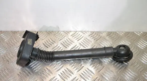 Mercedes-Benz Vito Viano W639 Oil fill pipe 0212542AW02