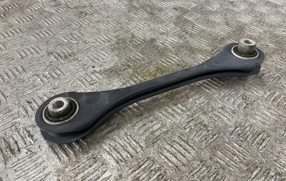 Volkswagen PASSAT B8 Rear upper control arm/wishbone 5Q0501529