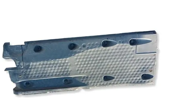 Volkswagen PASSAT B7 Side bottom protection 3C0825201F