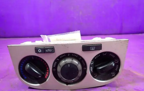 Opel Corsa D Climate control unit 466119570