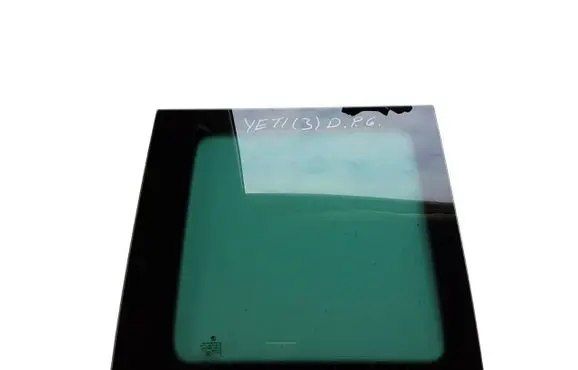 Skoda Yeti (5L) Rear side window 5L6845298E