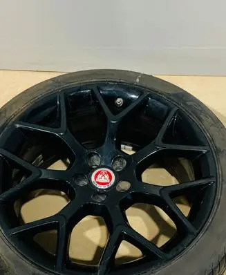 R19 alloy rim