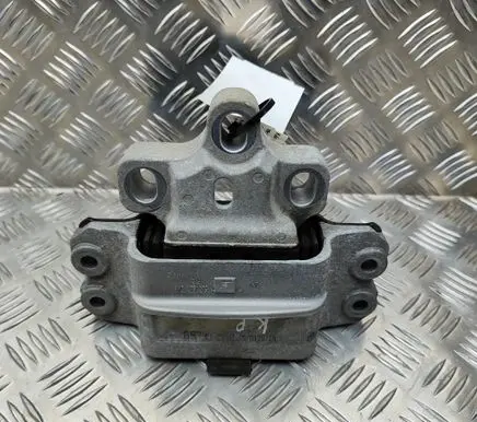 Skoda Yeti (5L) Engine mount bracket 1K0199555T