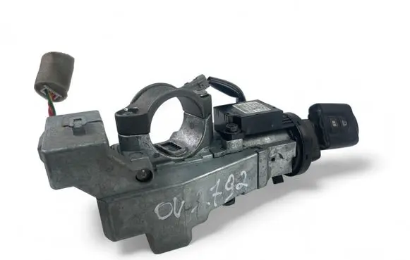 Nissan Juke I F15 Ignition lock 216697757