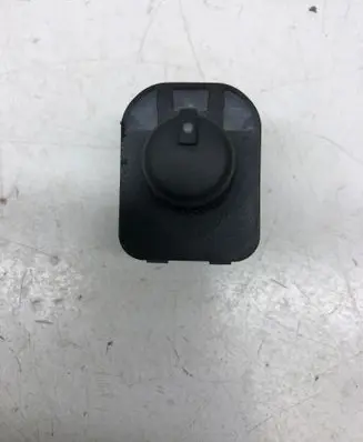 Audi A4 S4 B7 8E 8H Wing mirror switch 8e0959565