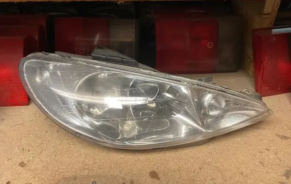 Peugeot 206 Headlight/headlamp 5501121 02330913
