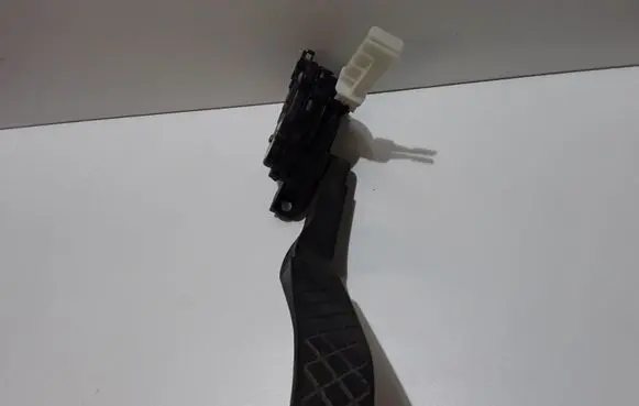 Audi Q7 4L Accelerator throttle pedal 7L0723507D 6PV00802624