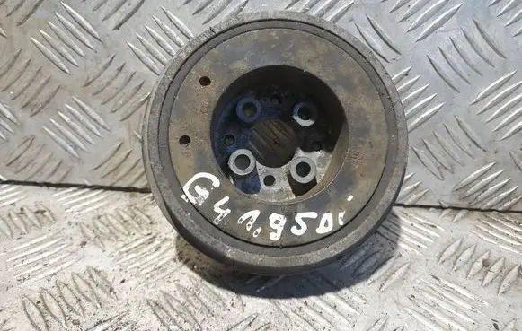 Volkswagen Golf IV Crankshaft pulley 038105243