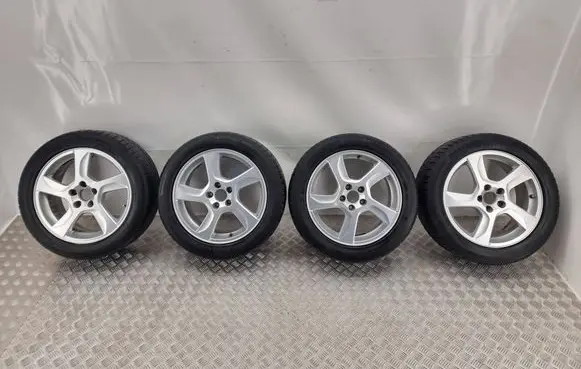 Volvo V60 R17 alloy rim 