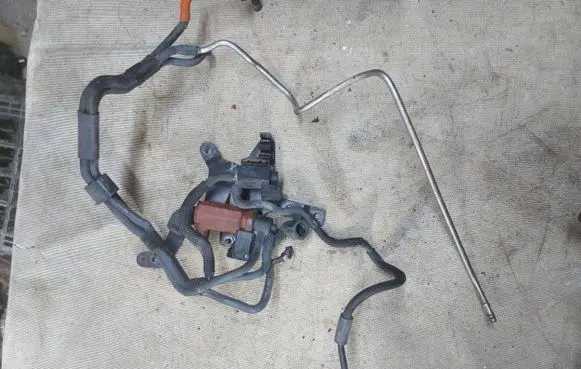 Ford S-MAX Turbo solenoid valve 6G9Q9E882CA 10T377 70171100