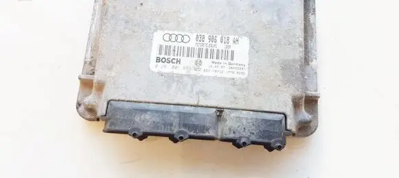 Audi A3 S3 8L Engine control unit/module 038906018ah 0281001693
