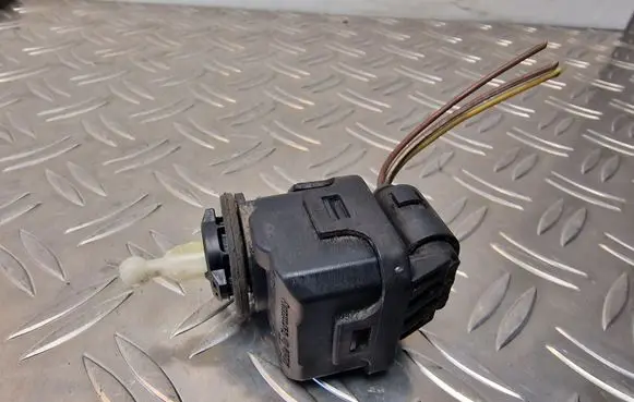 Audi A3 S3 8L Headlight level adjustment motor 8L0941295B