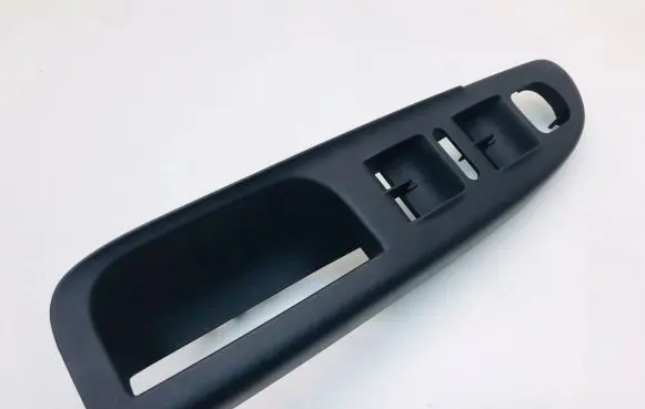 Volkswagen PASSAT B6 Front door window switch trim 3C1867171B