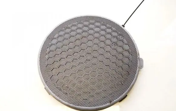 Side speaker trim/cover