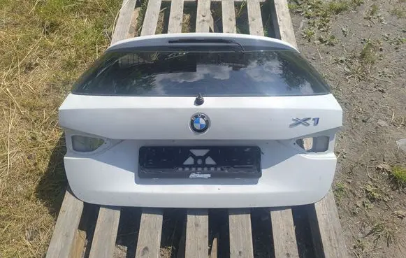 BMW X1 E84 Tailgate/trunk/boot lid