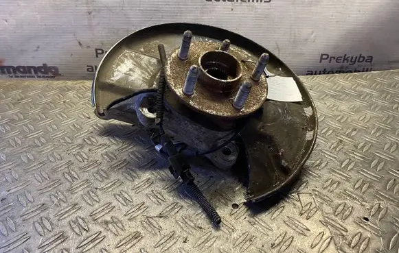 Opel Insignia A Front wheel hub