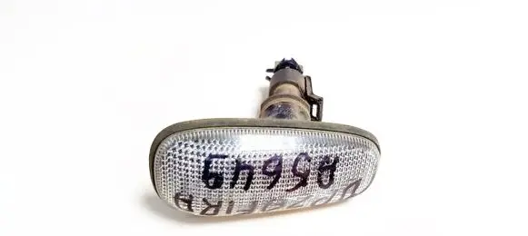 Opel Zafira A Front fender indicator light 015015