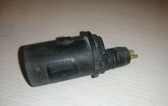 BMW 5 E39 Parking PDC sensor 8352137