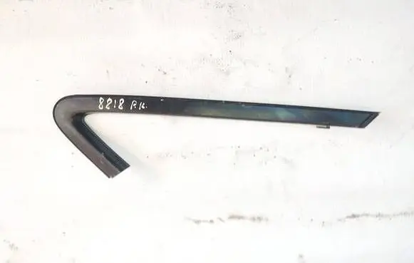 Honda FR-V Under headlight/headlamp trim 073375sjd