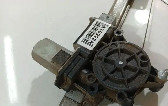 Fiat Doblo Front door window regulator motor 3K3863J