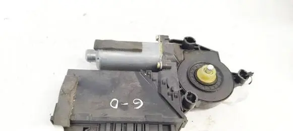Volkswagen Phaeton Rear door window regulator motor 3D0959704E 038060534