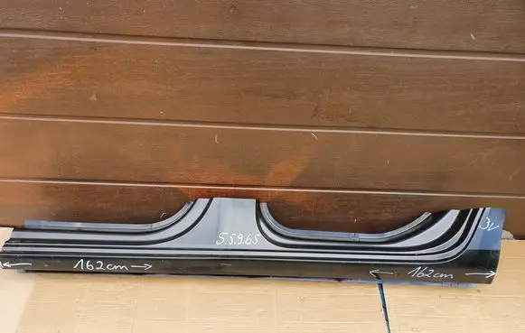 Skoda Superb B8 (3V) Rear sill (body part) 3V9809605 3V5809605