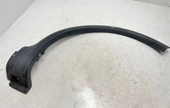 Suzuki SX4 Front arch trim 7726179J0