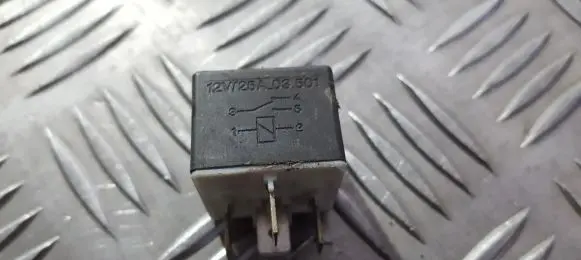 Renault Espace II Other relay 12v25a03501