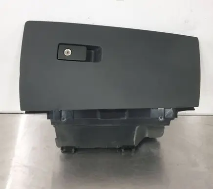 Volvo XC70 Glove box 31305492